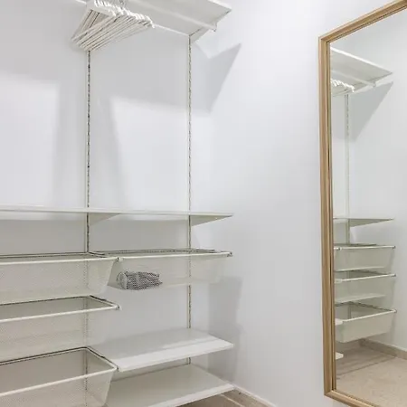 By Time Apartment Cadiz